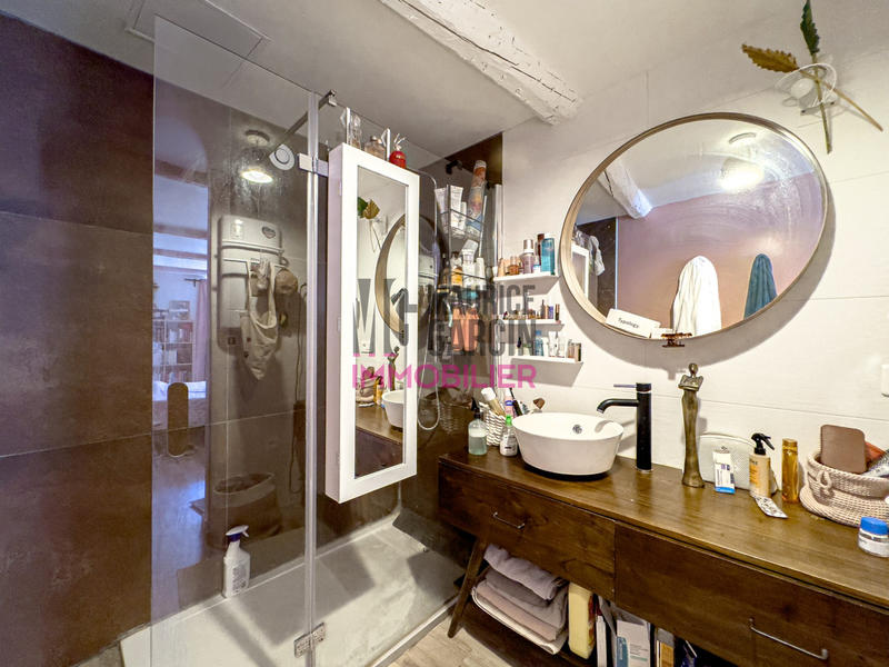 Maison - 182 m² - 7 pièces