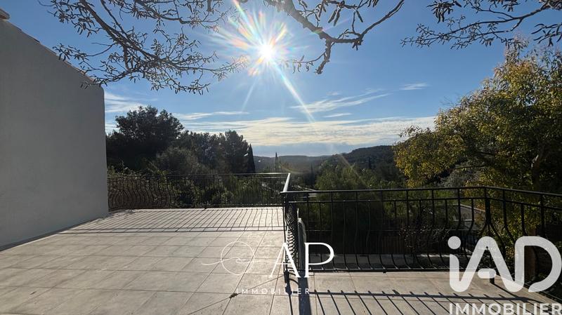 Appartement - 137 m² - 5 pièces