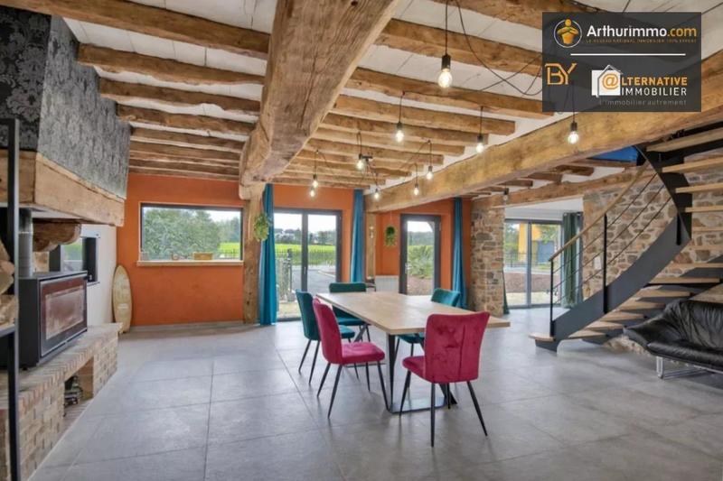 Longère - 258 m² - 10 pièces