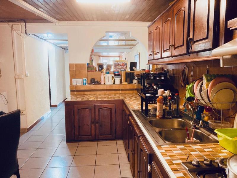 Maison - 188 m² - 10 pièces