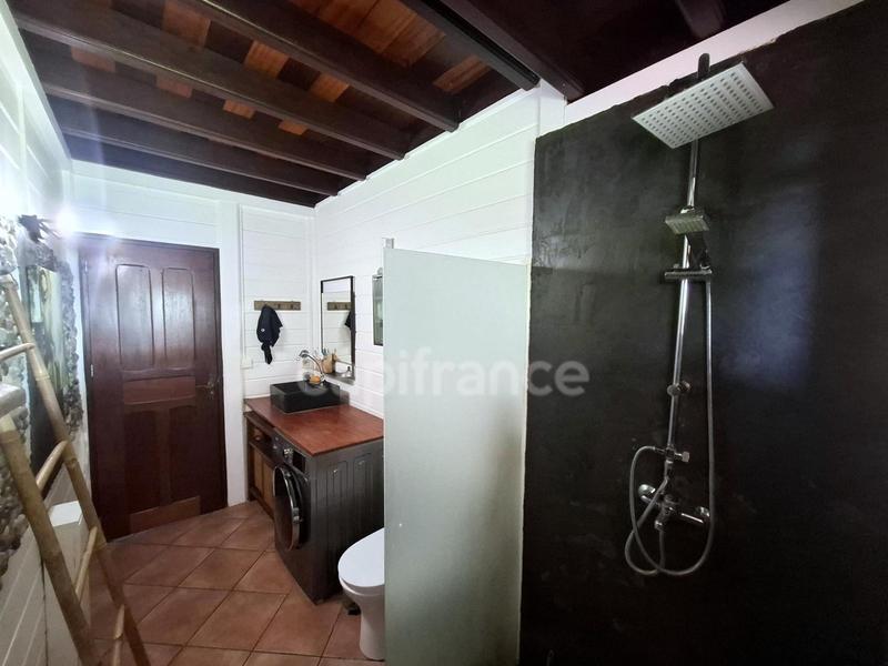 Maison - 141 m² - 7 pièces