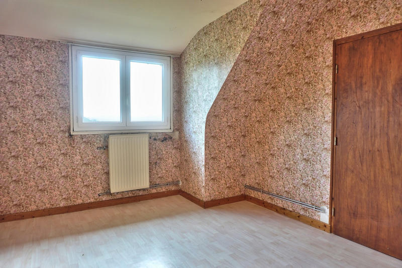 Maison - 135 m² - 6 pièces