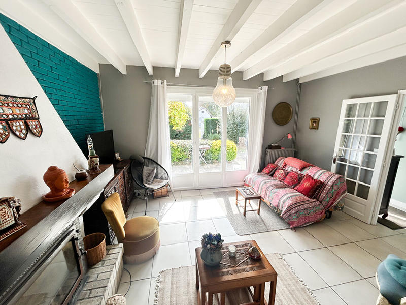 Maison - 90 m² - 5 pièces