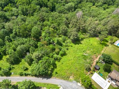 Terrain constructible - 3 415 m²