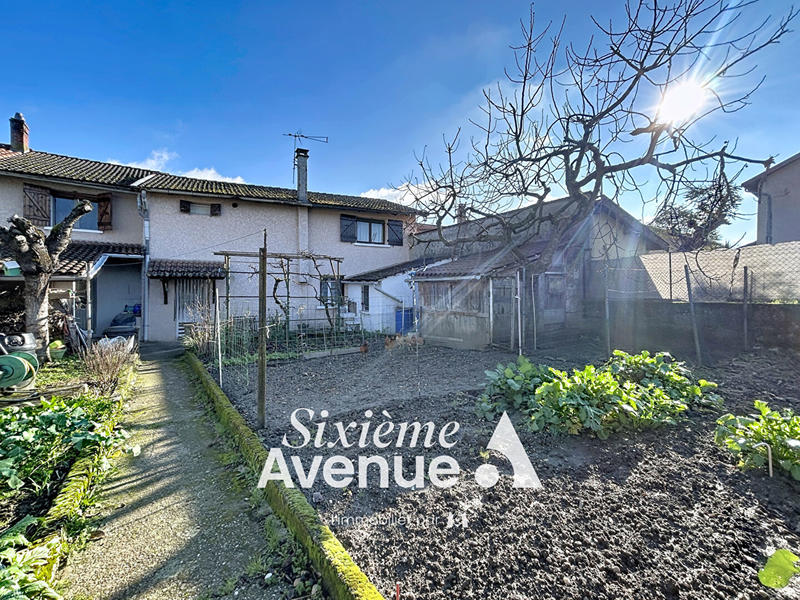 Maison - 145 m² - 6 pièces