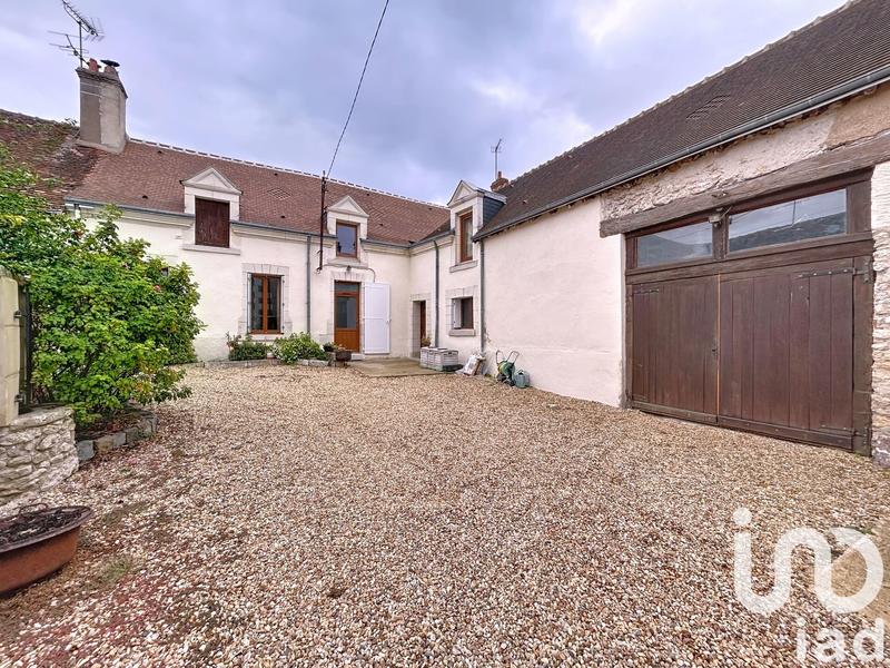 Maison - 122 m² - 8 pièces