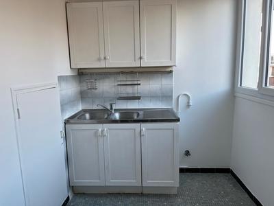 Studio - 32 m² - 1 pièce