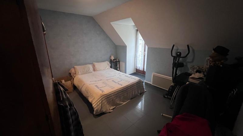 Maison - 96 m² - 5 pièces