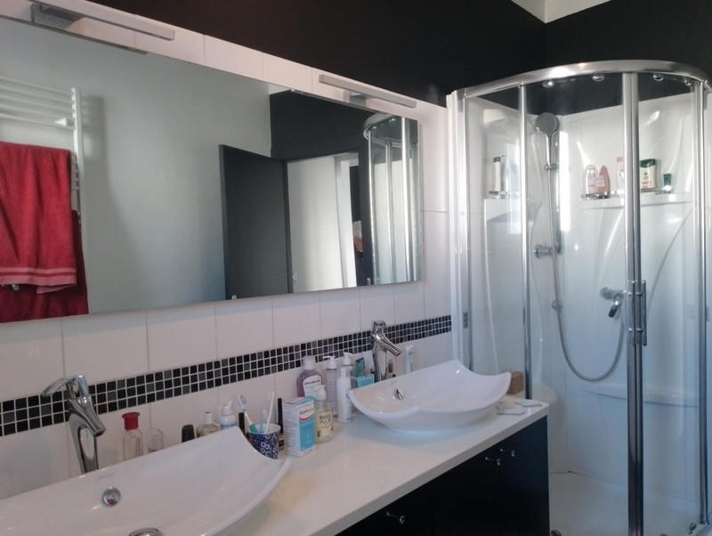 Appartement - 104 m² - 5 pièces