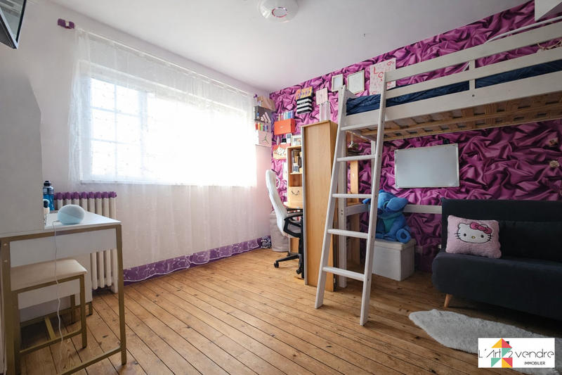 Maison - 121 m² - 5 pièces