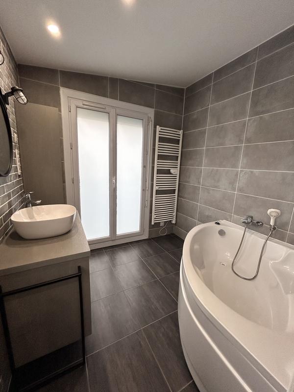 Maison - 91 m² - 5 pièces