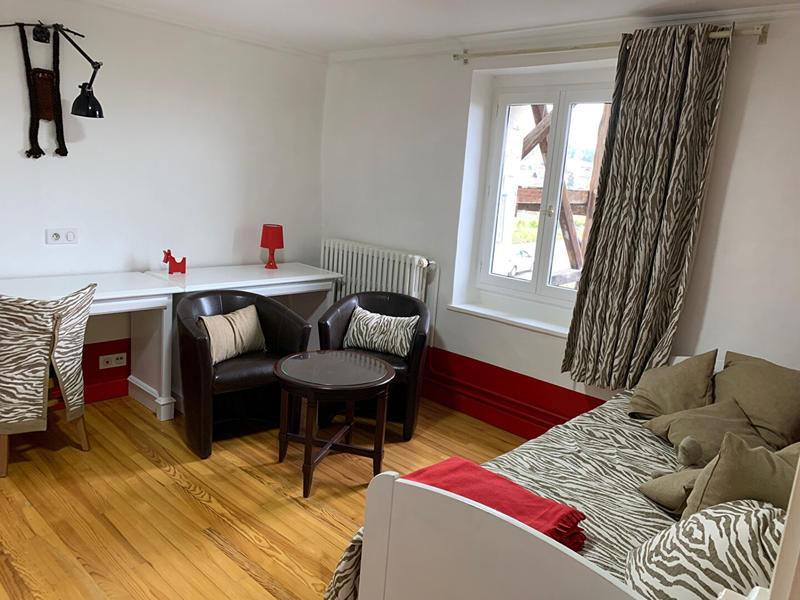 Maison - 170 m² - 8 pièces