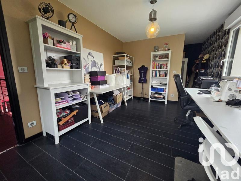 Maison - 330 m² - 10 pièces