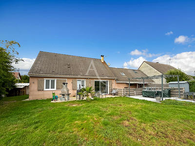 Maison - 85 m² - 4 pièces