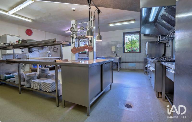 Local commercial - 799 m²