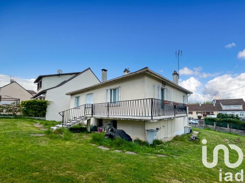 Maison - 91 m² - 4 pièces