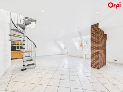 Duplex - 97 m² - 4 pièces