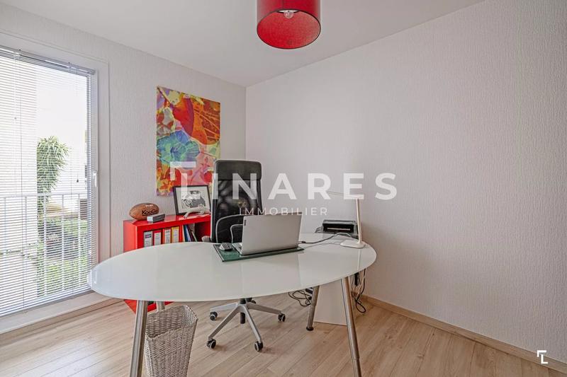 Appartement - 93 m² - 5 pièces