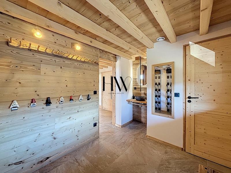 Châlet - 285 m² - 8 pièces