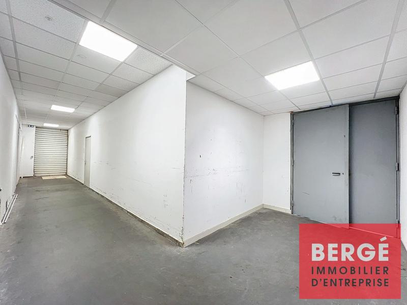 Entrepôt - 350 m²