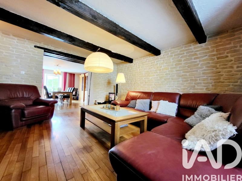 Maison - 220 m² - 7 pièces