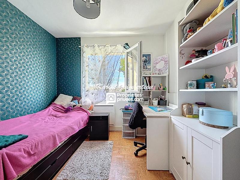 Maison - 110 m² - 6 pièces