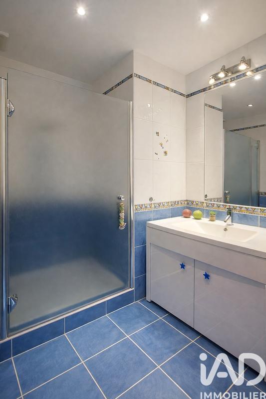 Maison - 189 m² - 7 pièces