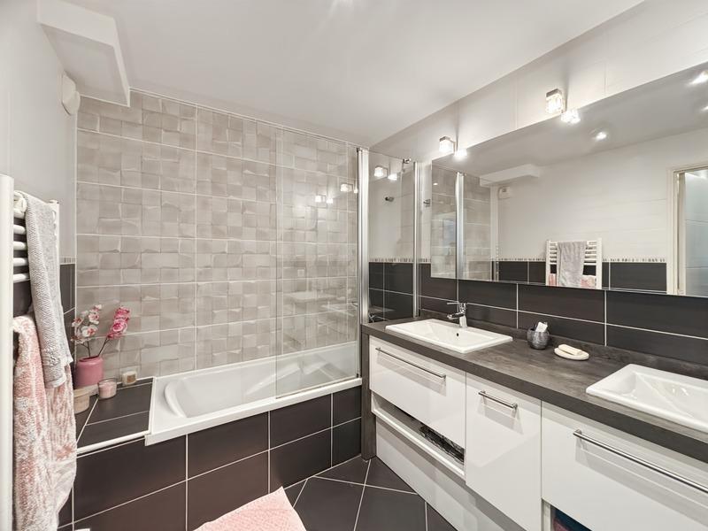 Appartement - 77 m² - 3 pièces