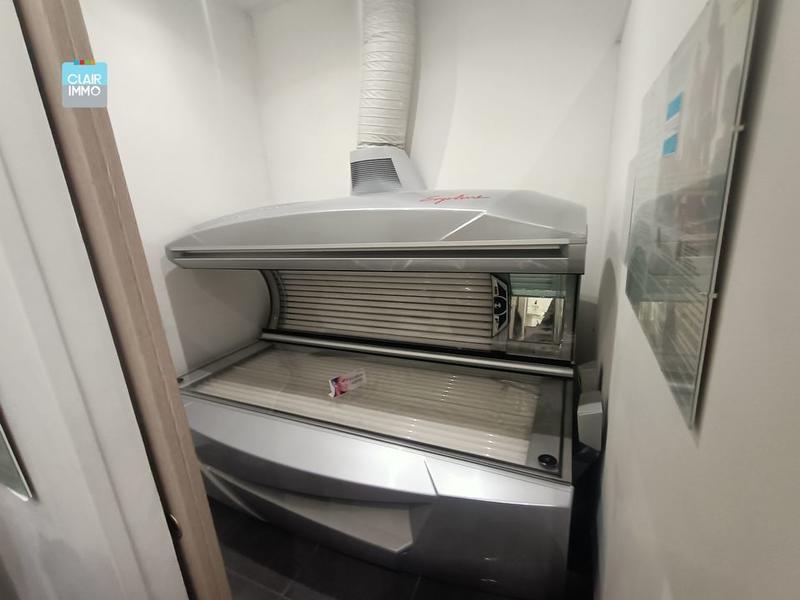 Fonds de commerce - Local commercial - 90 m²