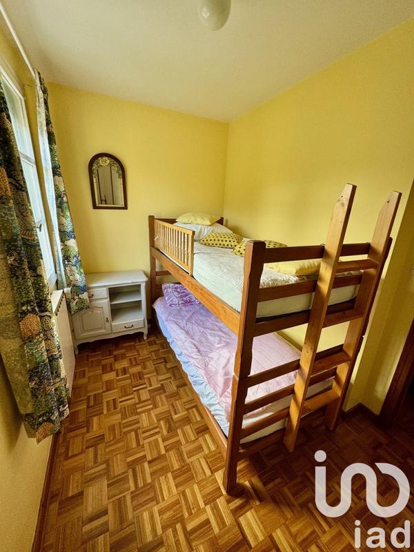 Maison - 345 m² - 10 pièces