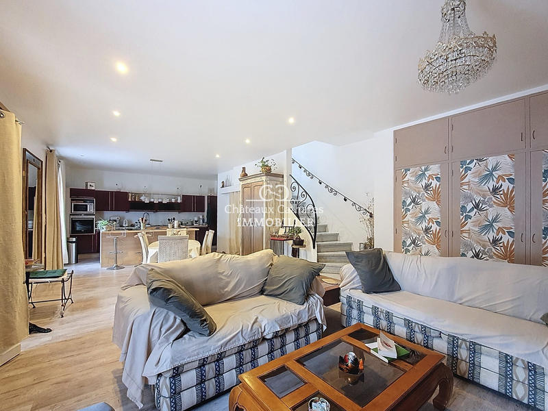 Maison ancienne - 193 m² - 8 pièces