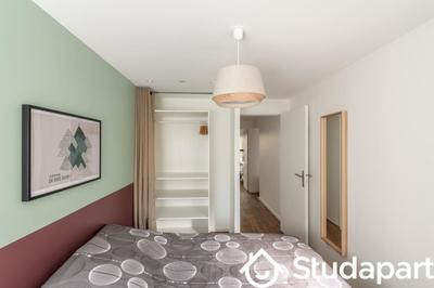 Chambre - 10 m² - 1 pièce