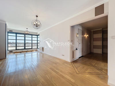 Duplex - 143 m² - 6 pièces