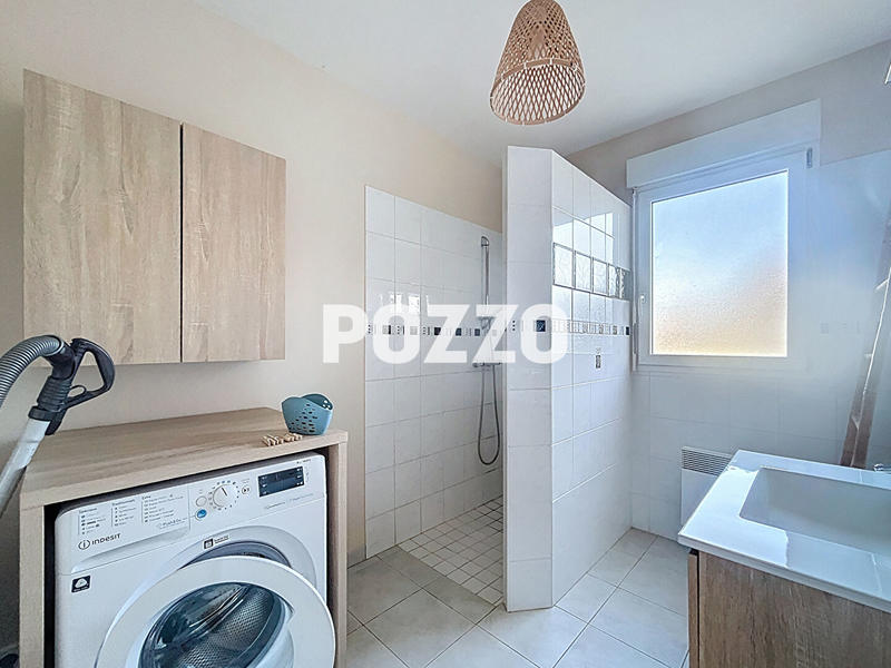 Maison - 92 m² - 5 pièces