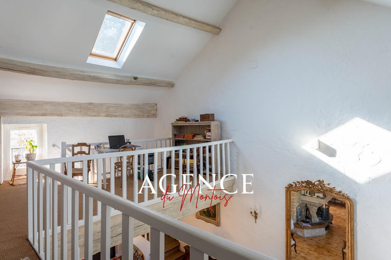 Maison - 276 m² - 11 pièces