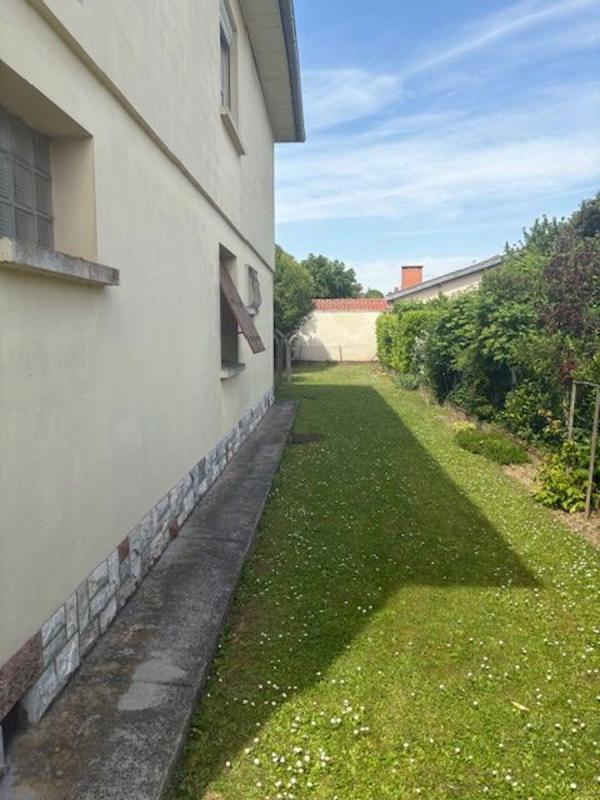 Maison - 200 m² - 8 pièces