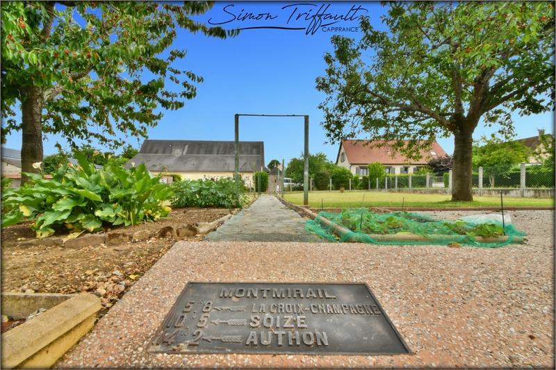 Maison de village - 100 m² - 5 pièces