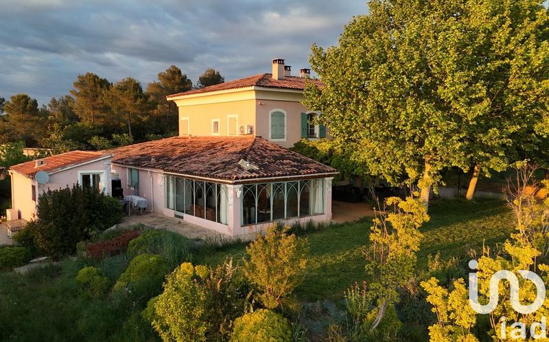 Bastide - 380 m² - 15 pièces