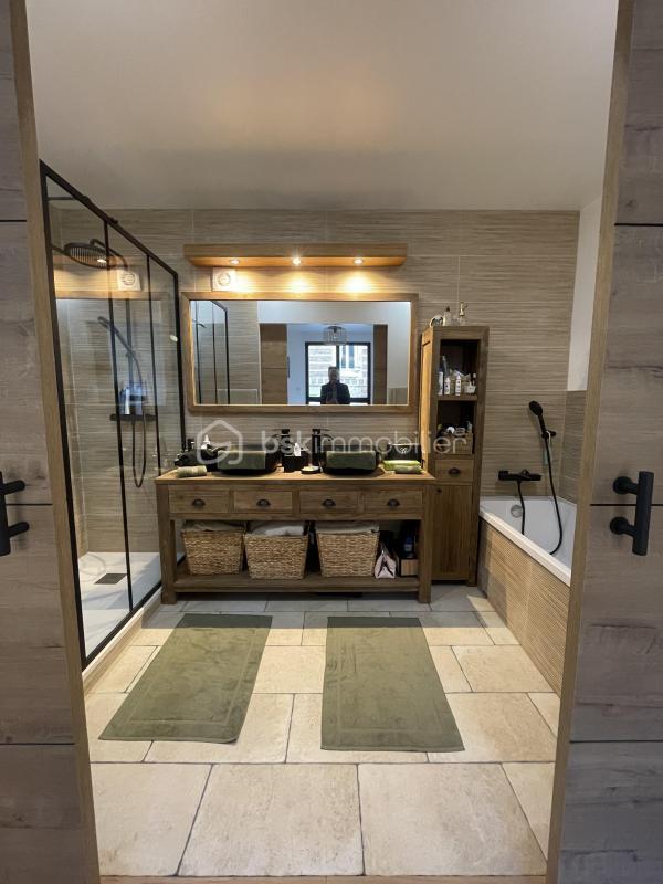 Maison - 160 m² - 7 pièces