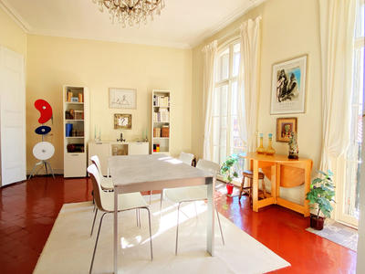 Appartement - 155 m² - 4 pièces