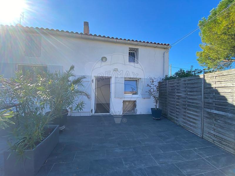 Maison - 205 m² - 7 pièces