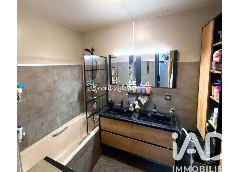 Appartement - 77 m² - 4 pièces