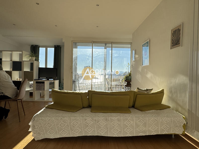 Appartement - 71 m² - 2 pièces