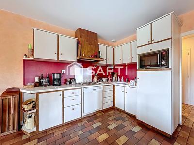 Maison - 165 m² - 8 pièces