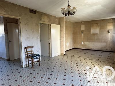 Maison - 90 m² - 6 pièces