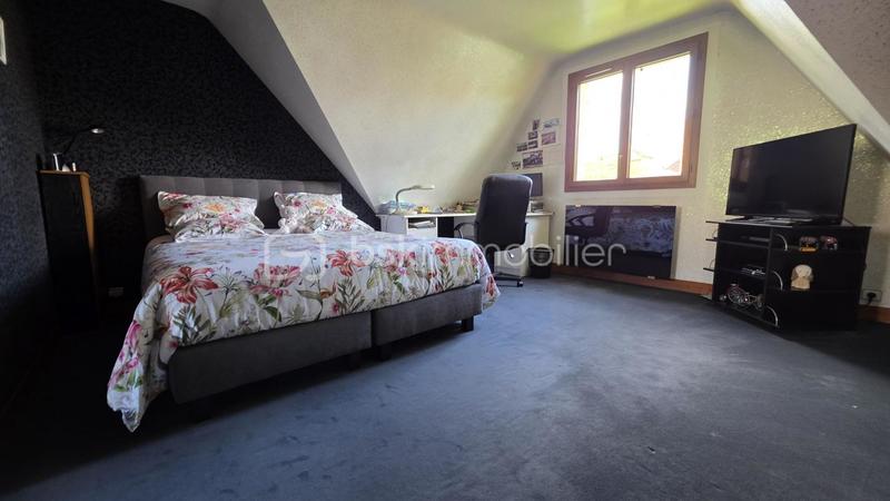 Maison - 160 m² - 6 pièces