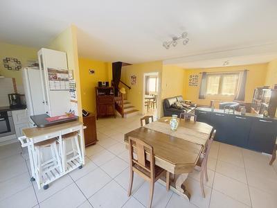Maison - 120 m² - 6 pièces