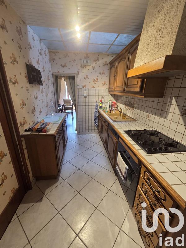 Maison - 180 m² - 6 pièces