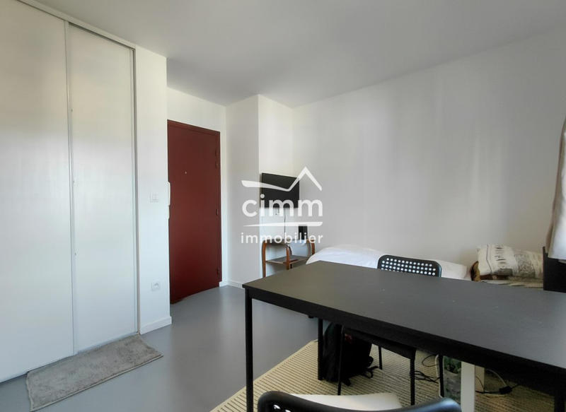 Appartement - 17 m² - 1 pièce