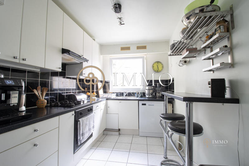 Appartement - 77 m² - 3 pièces